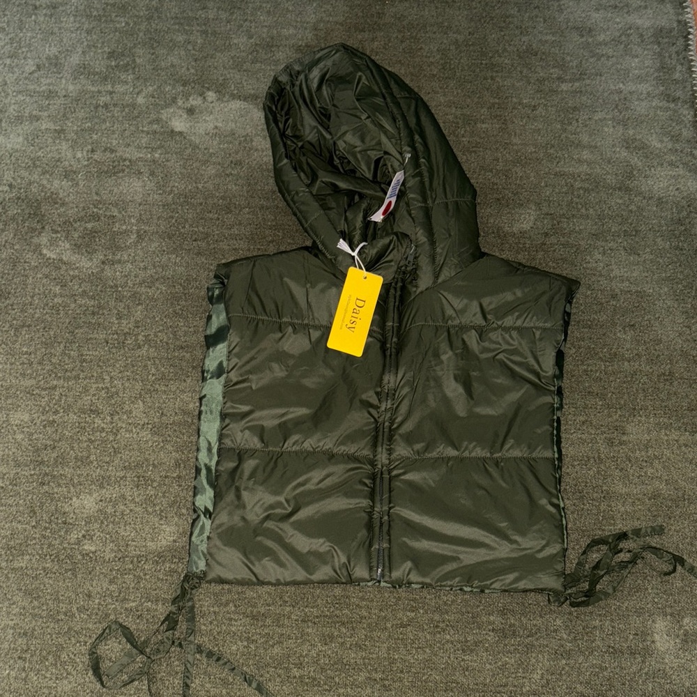 Daisy Olive Hooded Puffer Vest